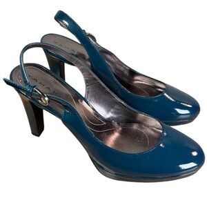 Tahari Carolyn Blue Patent Leather Pumps Slingback, [Women’s Size 7]